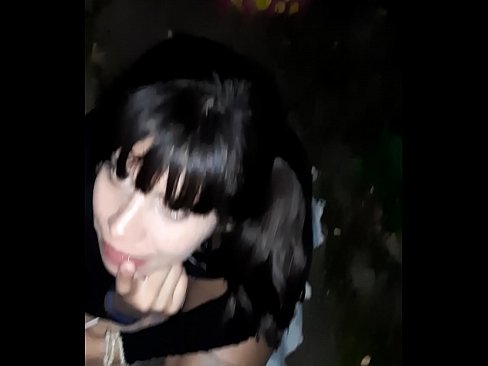 ❤️ Pe stradă penisul umflat în schimbul unor bomboane ☑  at us ro.virtsextor.ru ❤