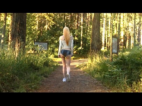 ❤️ O femeie frumoasă se mișcă încet, nu video nud ☑  at us ro.virtsextor.ru ❤